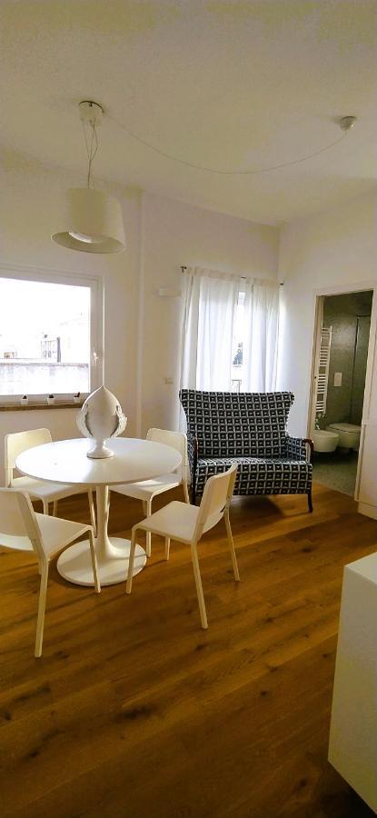 Via Genova 31 Apartment บารี ภายนอก รูปภาพ